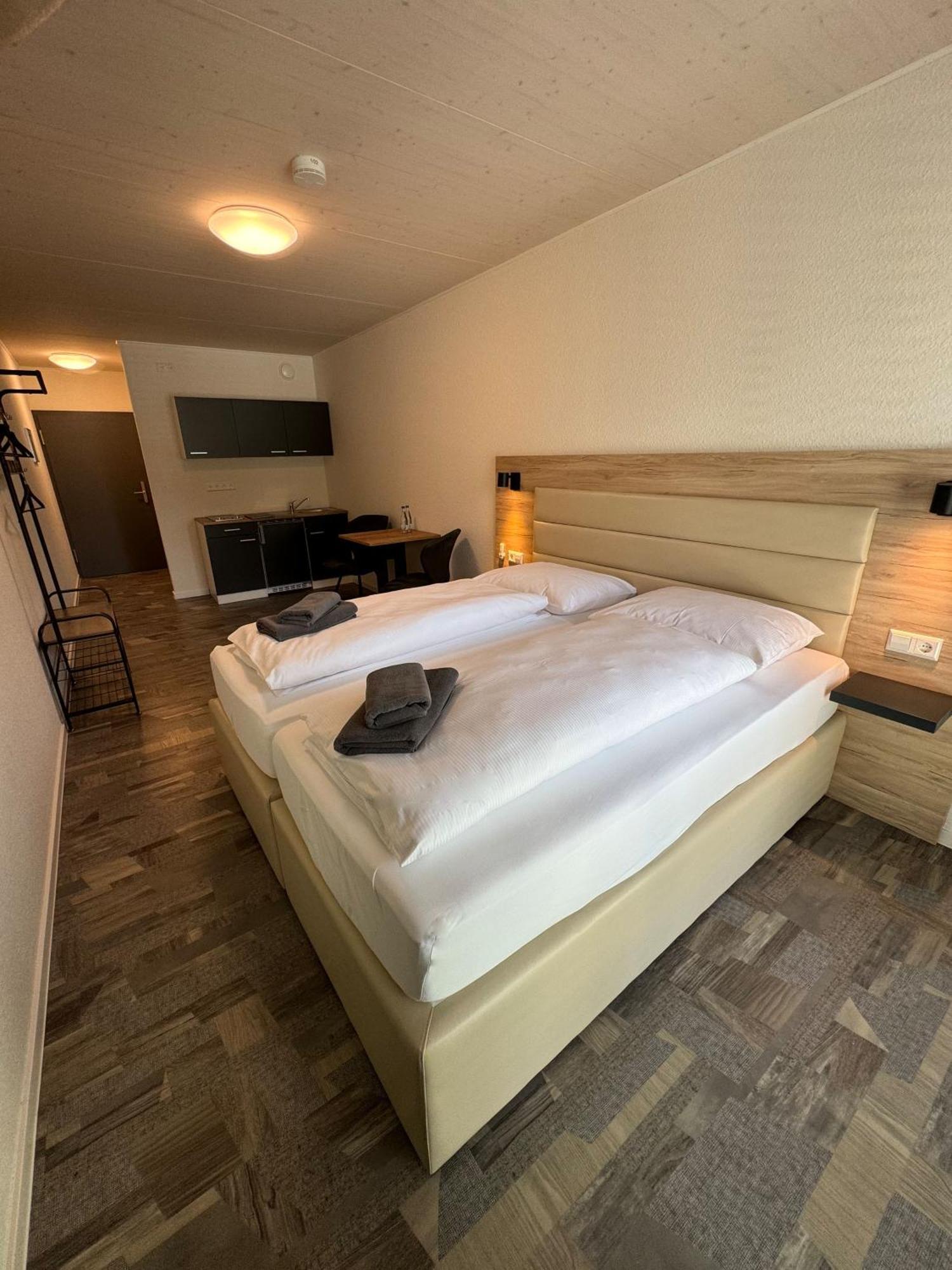Hotel Lijo, Bei Basel Steinen  Екстериор снимка