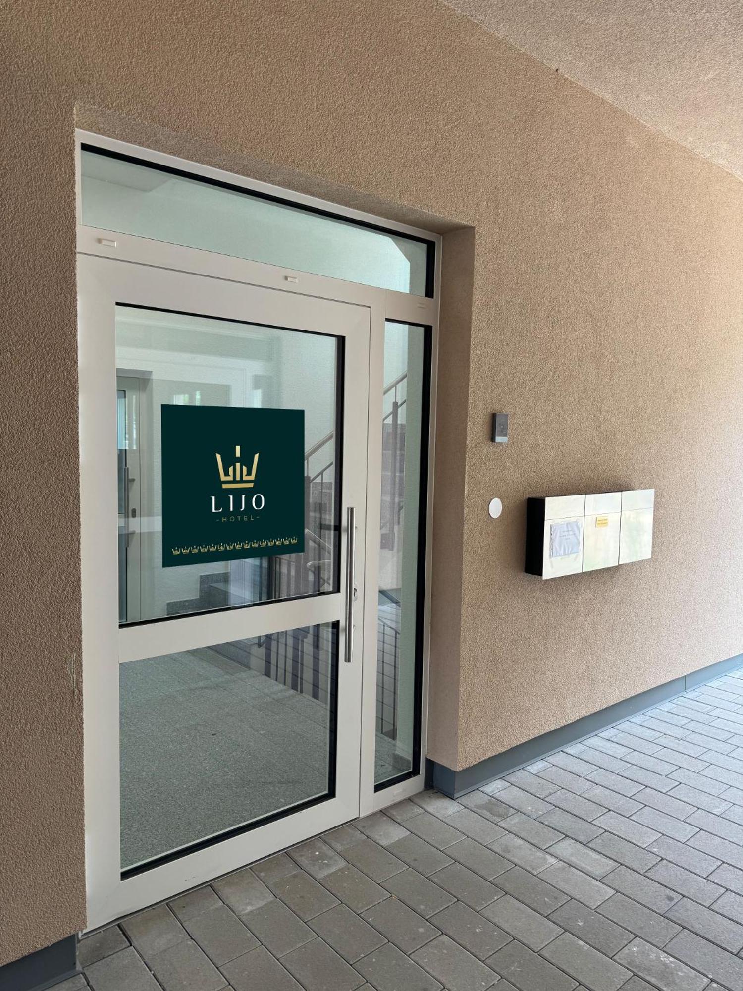 Hotel Lijo, Bei Basel Steinen  Екстериор снимка